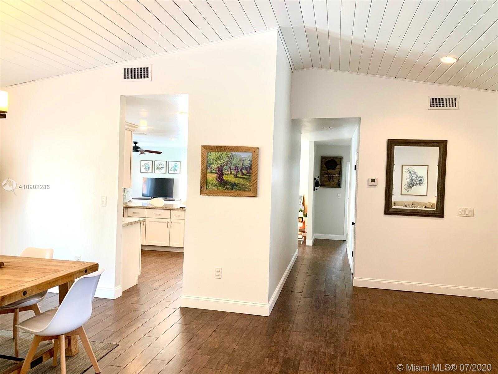 Small Image of 11441 SOUTH WEST 28TH ST, Miami Number 7