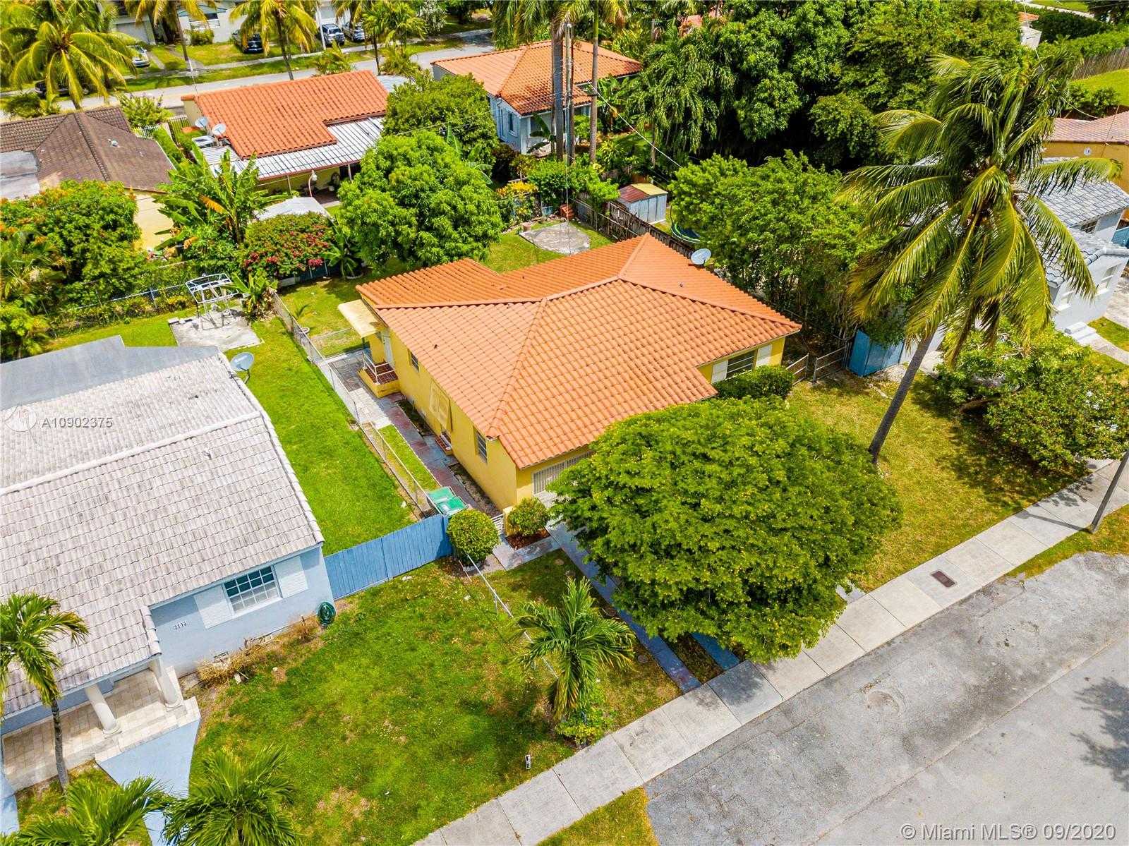 Small Image of 2135 SOUTH WEST 26TH ST, Miami Number 2