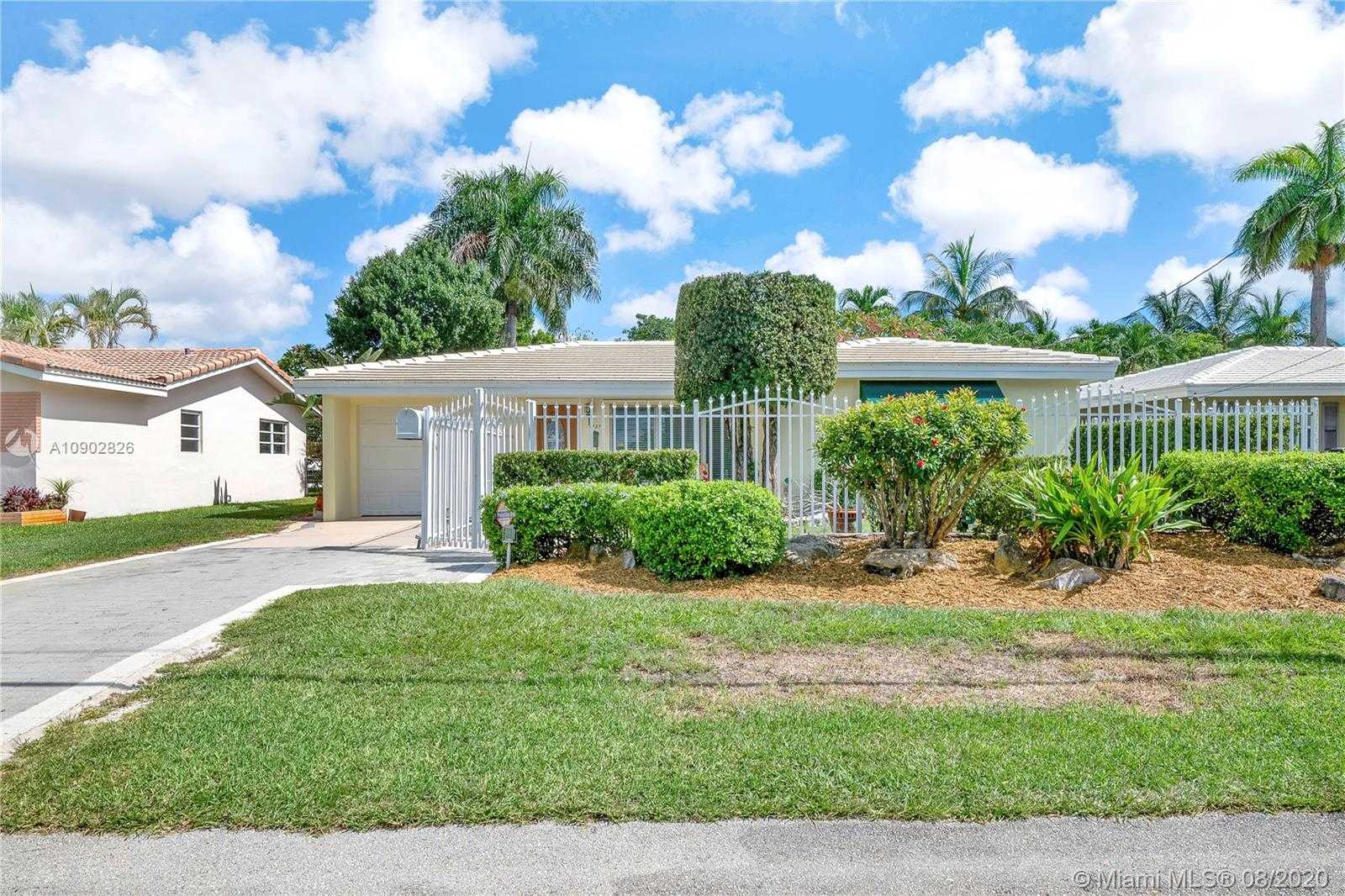 Small Image of 1737 SOUTH WEST 4TH ST, Fort Lauderdale Number 3