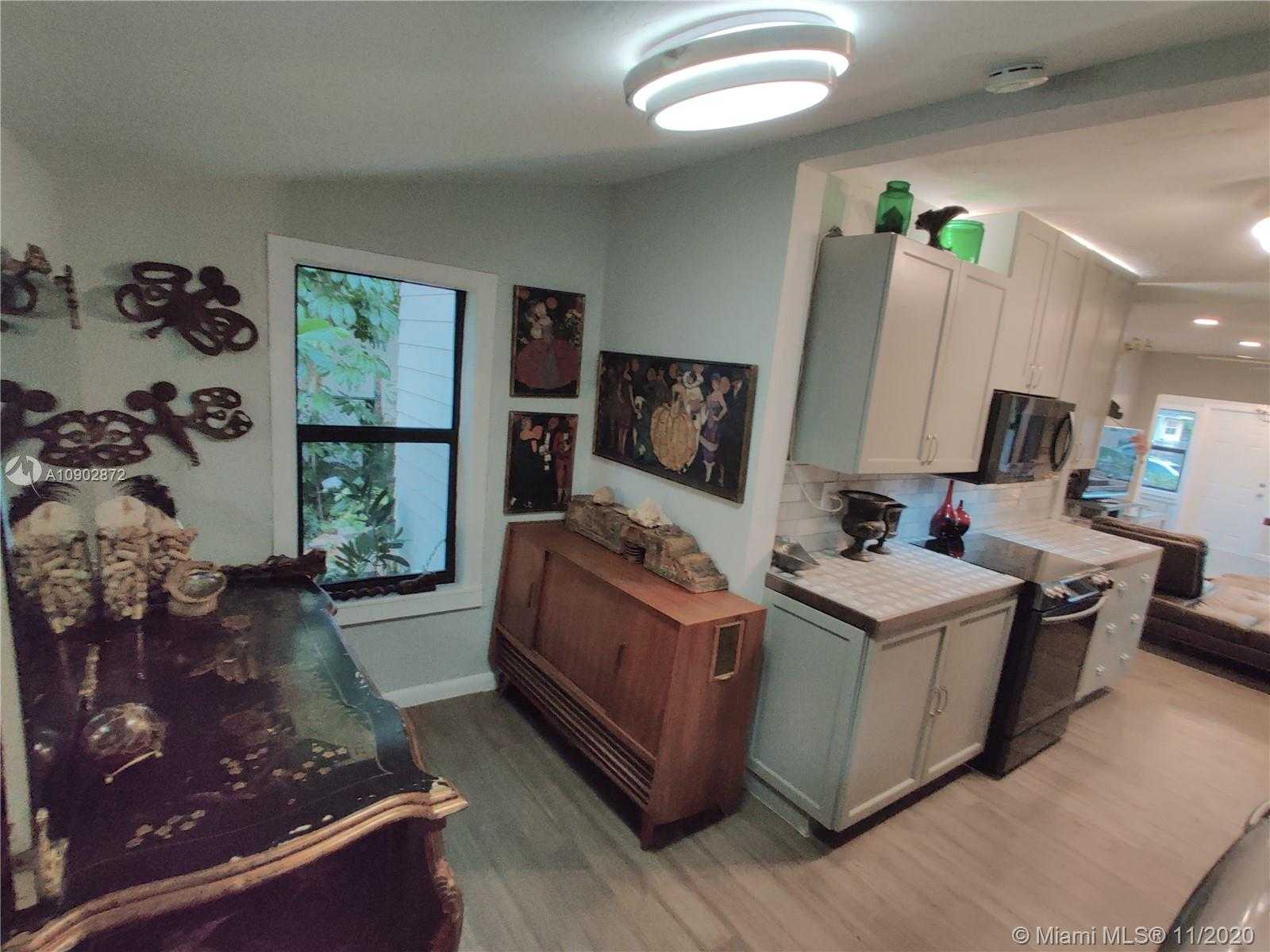Small Image of 295 NORTH WEST 39TH ST, Miami Number 11
