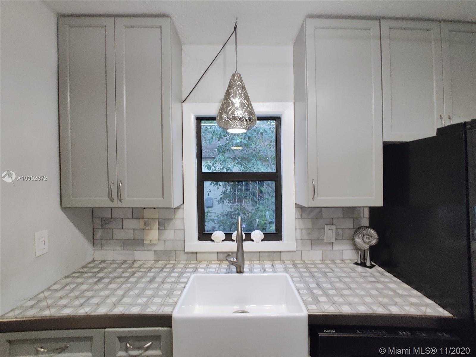 Small Image of 295 NORTH WEST 39TH ST, Miami Number 9