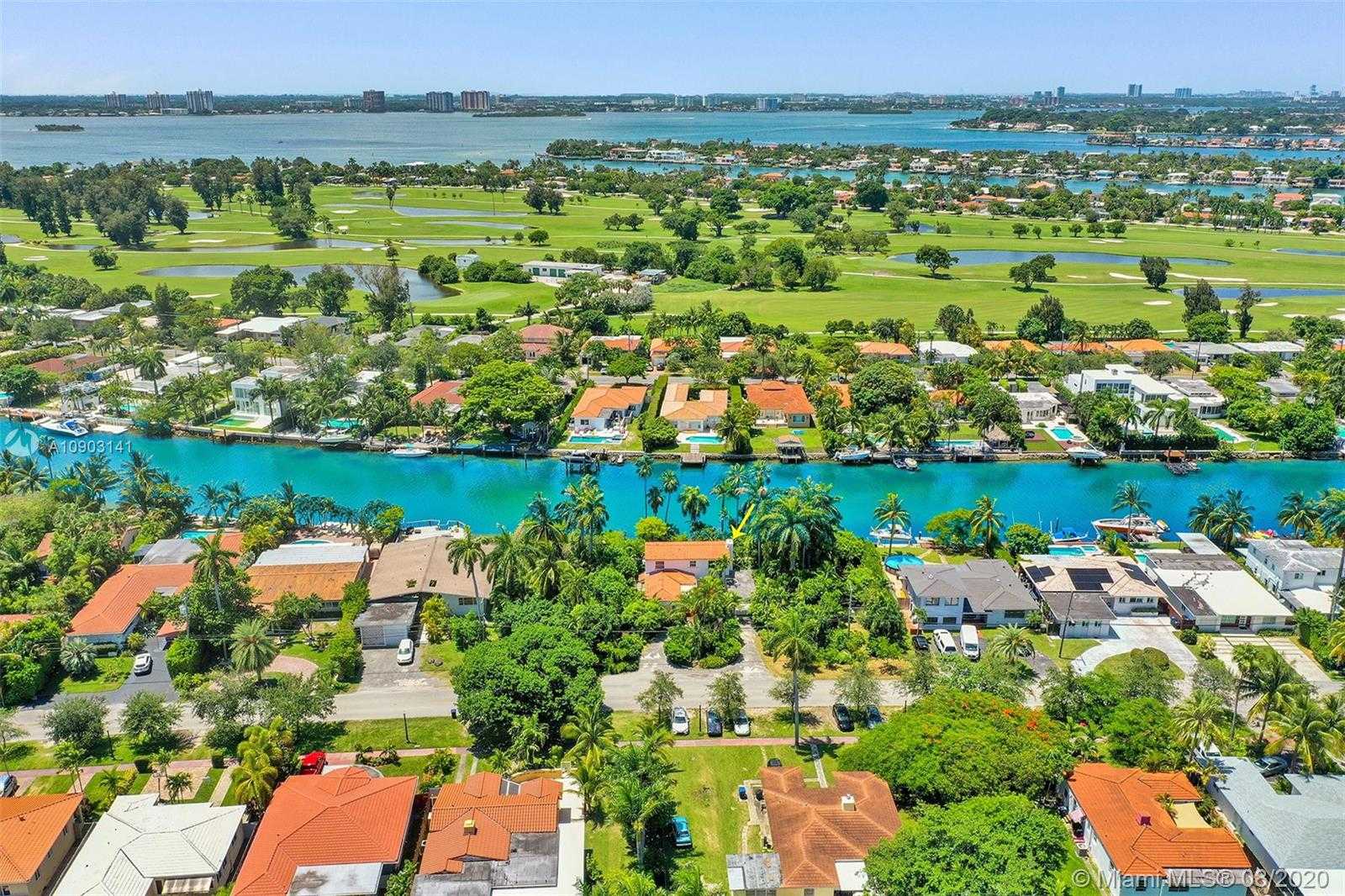 Small Image of 1415 MARSEILLE DR, Miami Beach Number 12