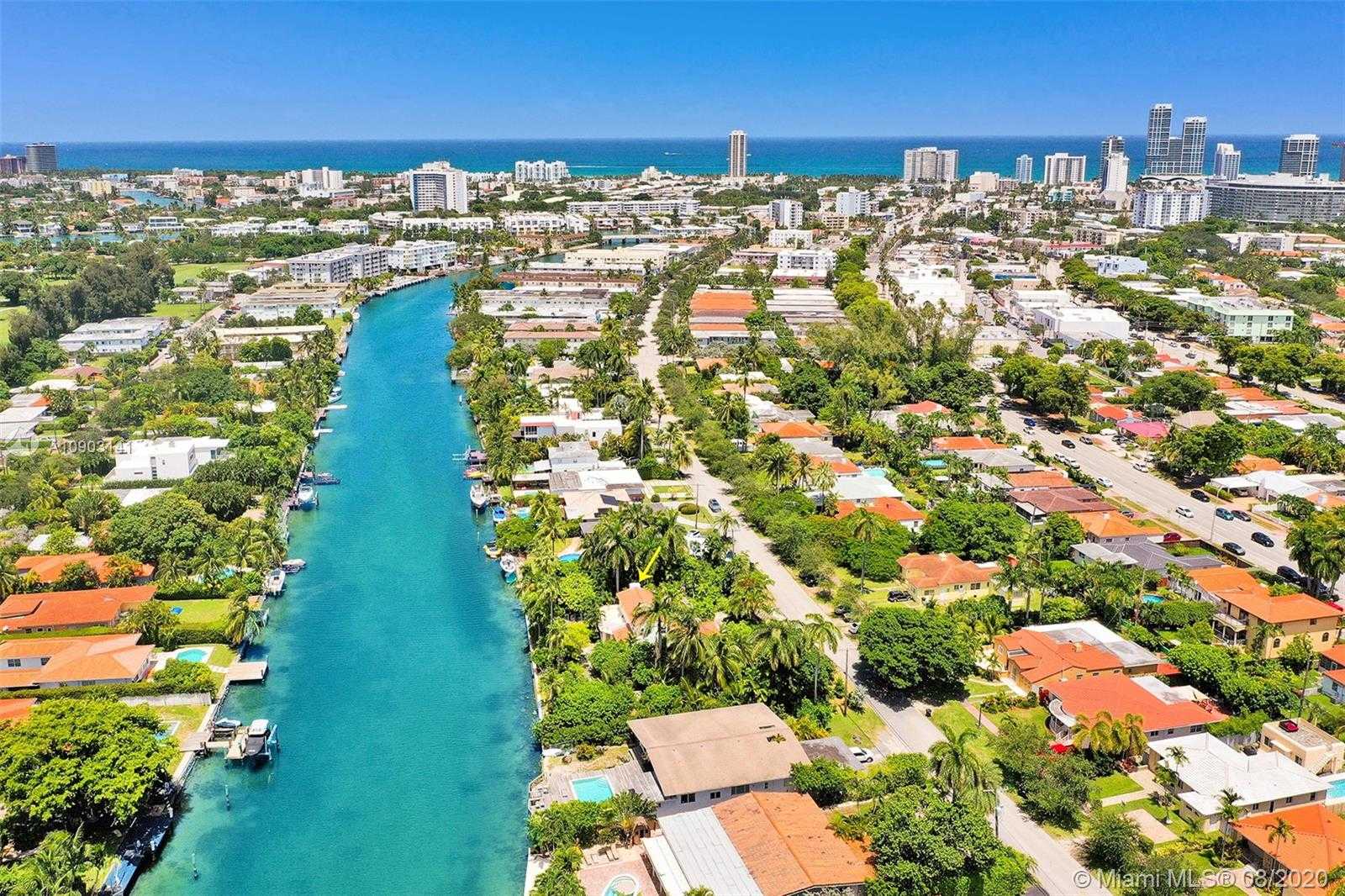 Small Image of 1415 MARSEILLE DR, Miami Beach Number 14