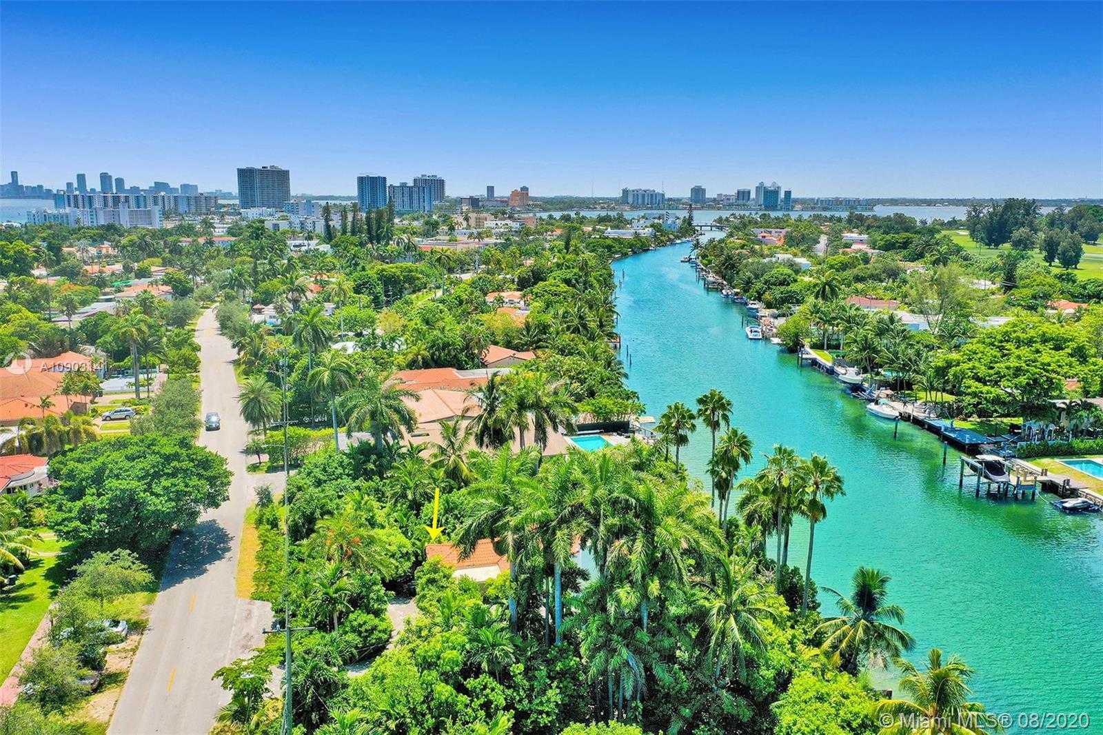 Small Image of 1415 MARSEILLE DR, Miami Beach Number 22