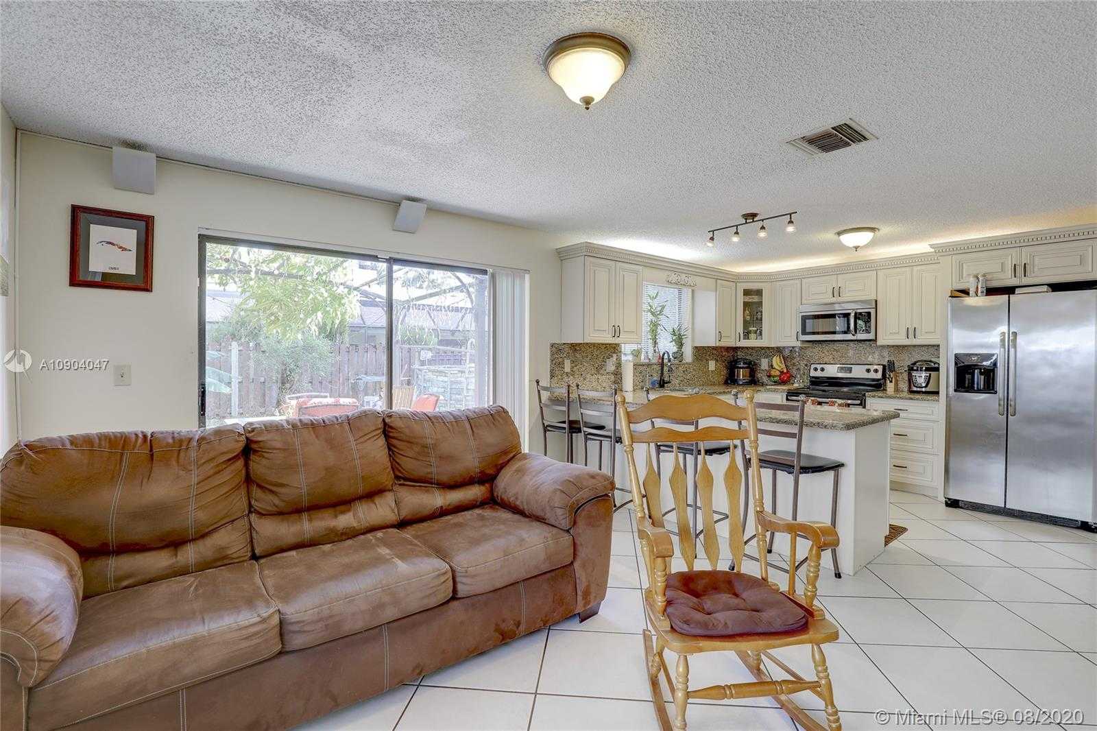 Small Image of 7318 NORTH WEST 49TH CT, Lauderhill Number 10