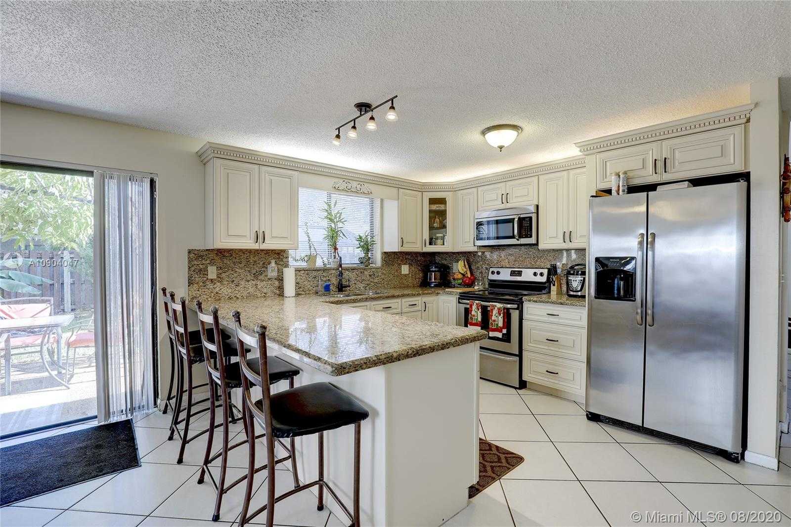 Small Image of 7318 NORTH WEST 49TH CT, Lauderhill Number 11