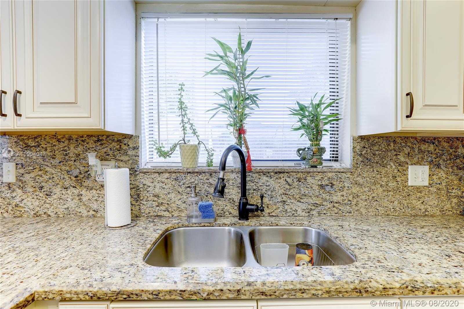 Small Image of 7318 NORTH WEST 49TH CT, Lauderhill Number 16