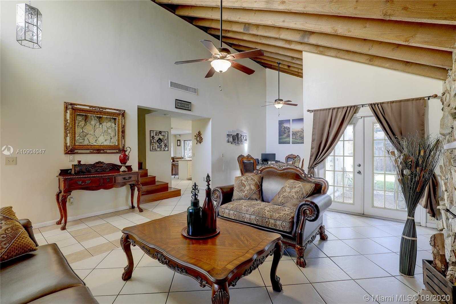Small Image of 7318 NORTH WEST 49TH CT, Lauderhill Number 6