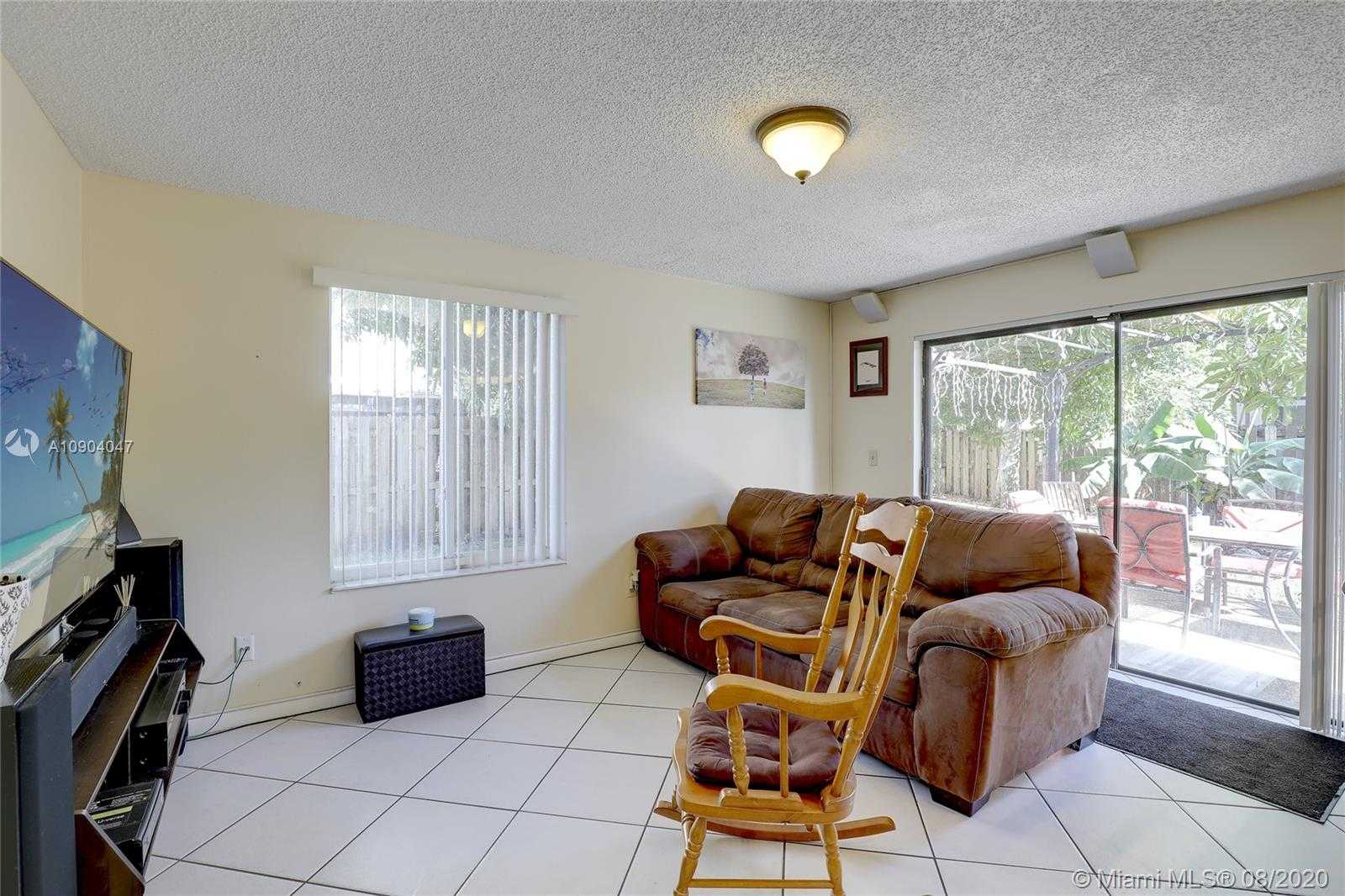 Small Image of 7318 NORTH WEST 49TH CT, Lauderhill Number 9