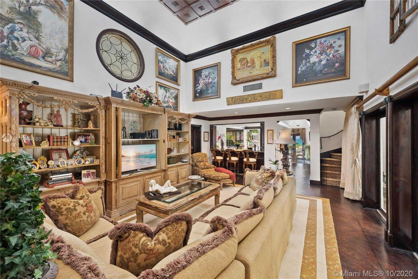 Small Image of 577 OCEAN BLVD, Golden Beach Number 22
