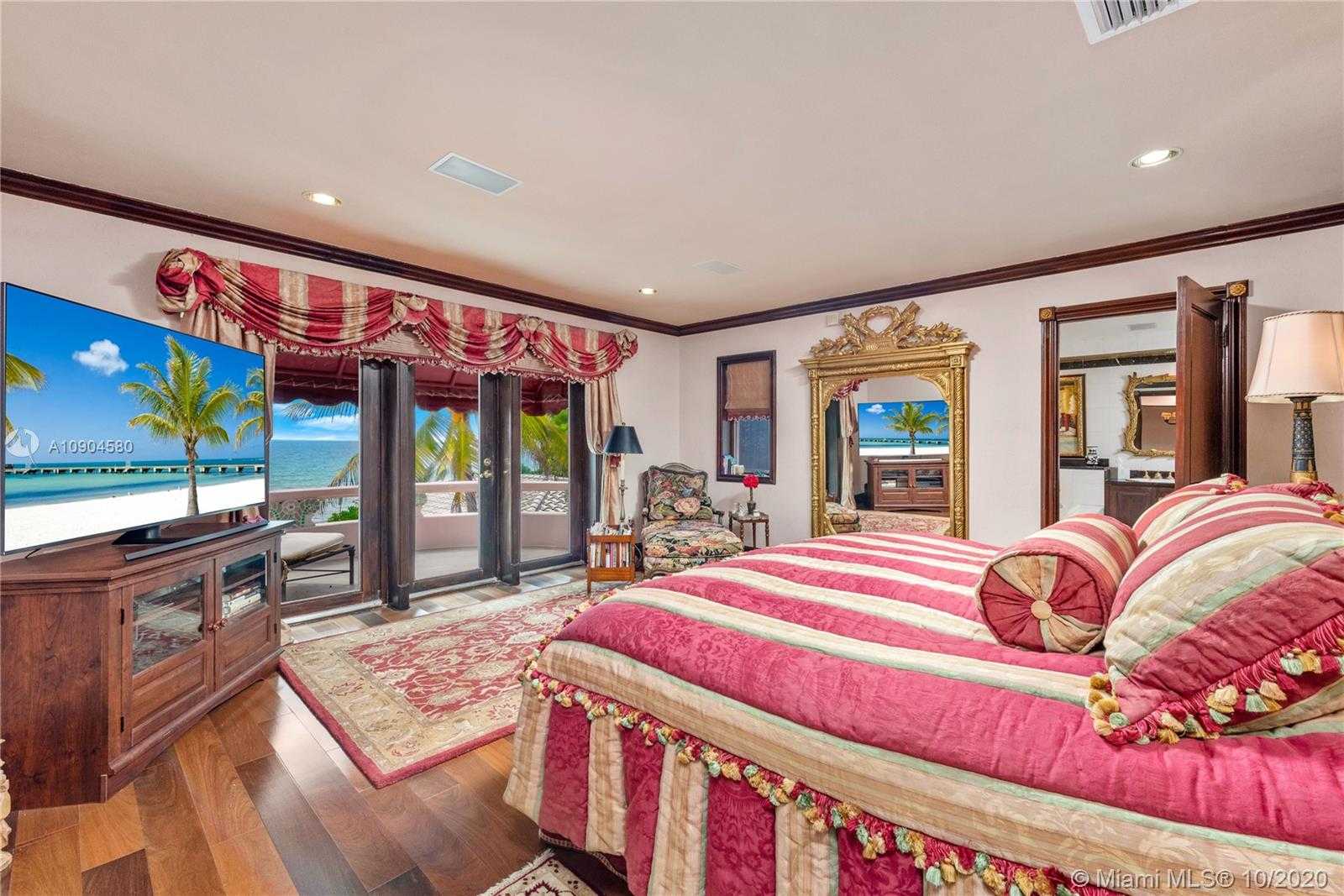 Small Image of 577 OCEAN BLVD, Golden Beach Number 37