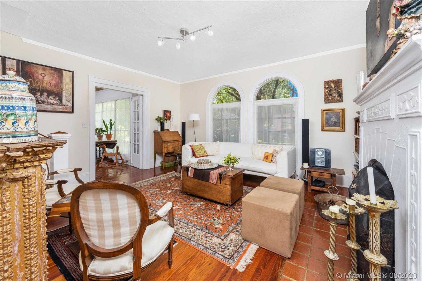 Small Image of 525 NAVARRE AVE, Coral Gables Number 11