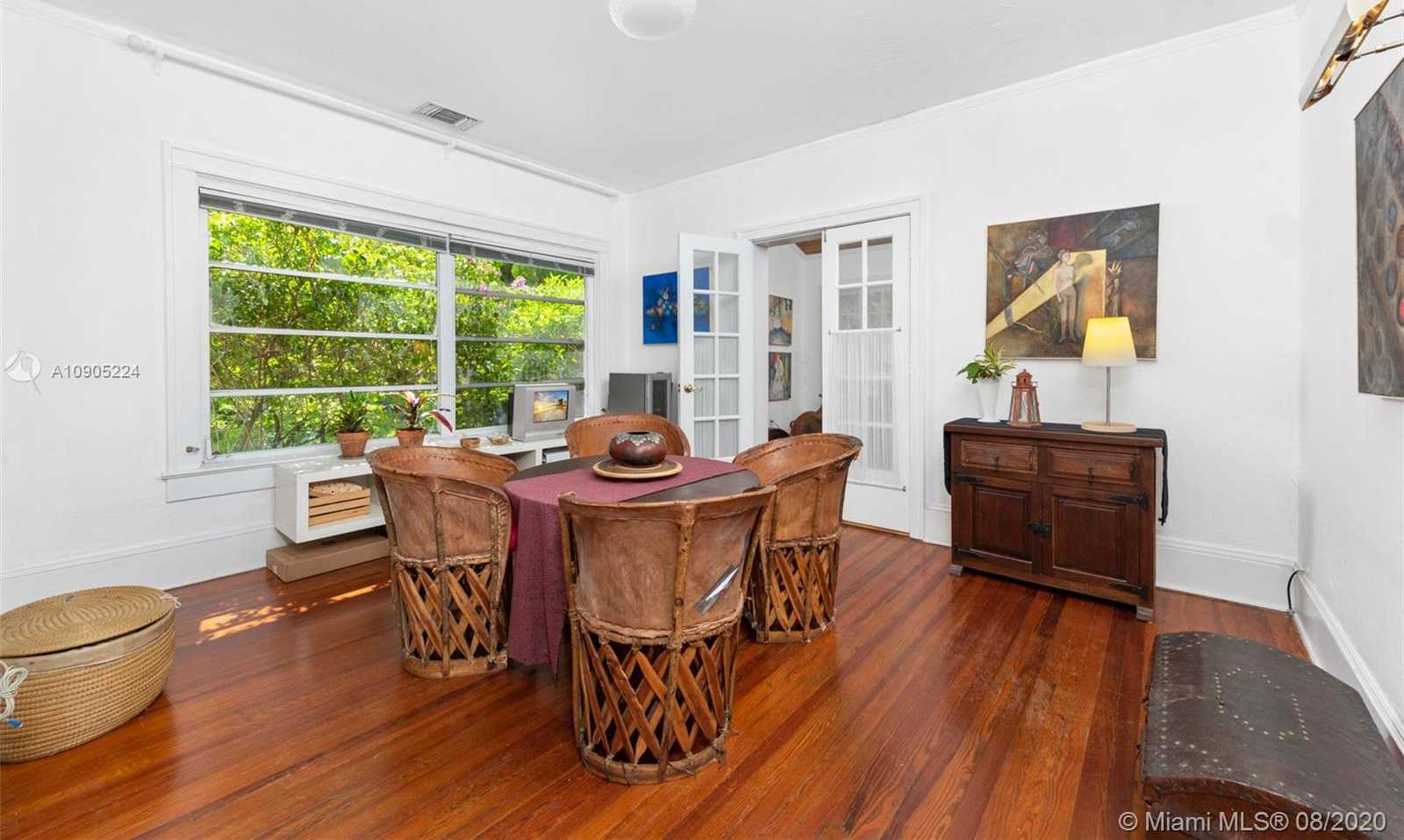 Small Image of 525 NAVARRE AVE, Coral Gables Number 19