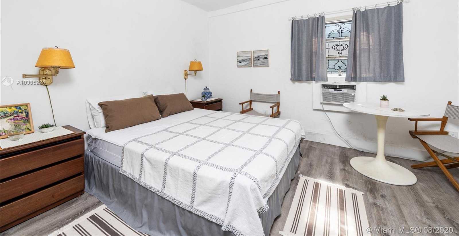 Small Image of 525 NAVARRE AVE, Coral Gables Number 33
