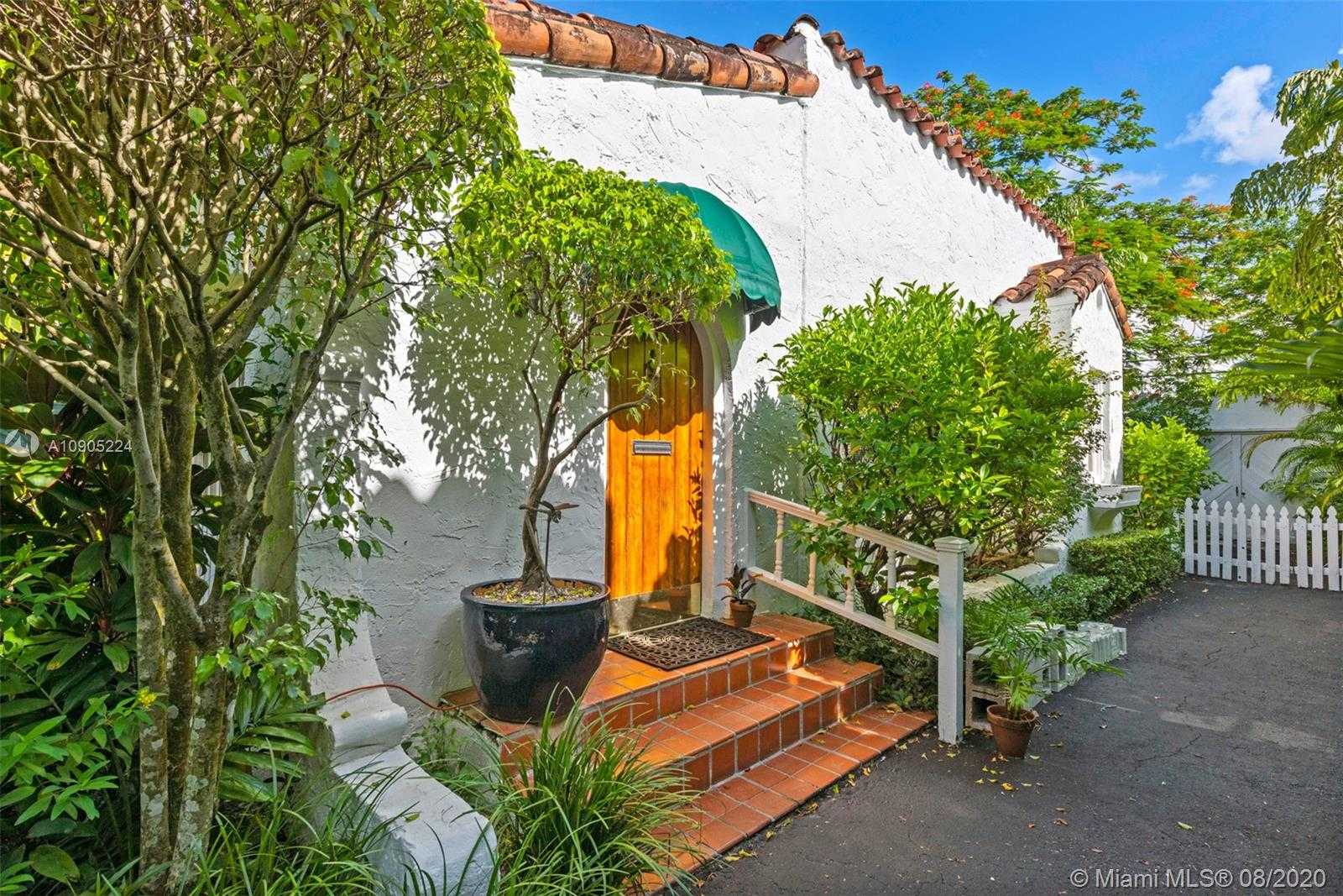 Small Image of 525 NAVARRE AVE, Coral Gables Number 5