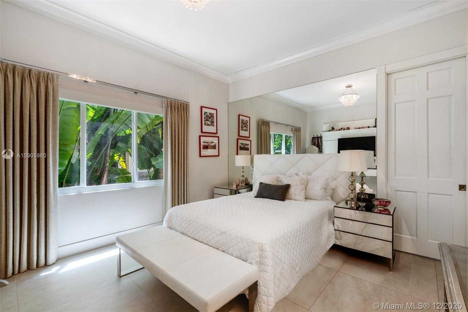 Small Image of 117 GAVILAN AVE, Coral Gables Number 16