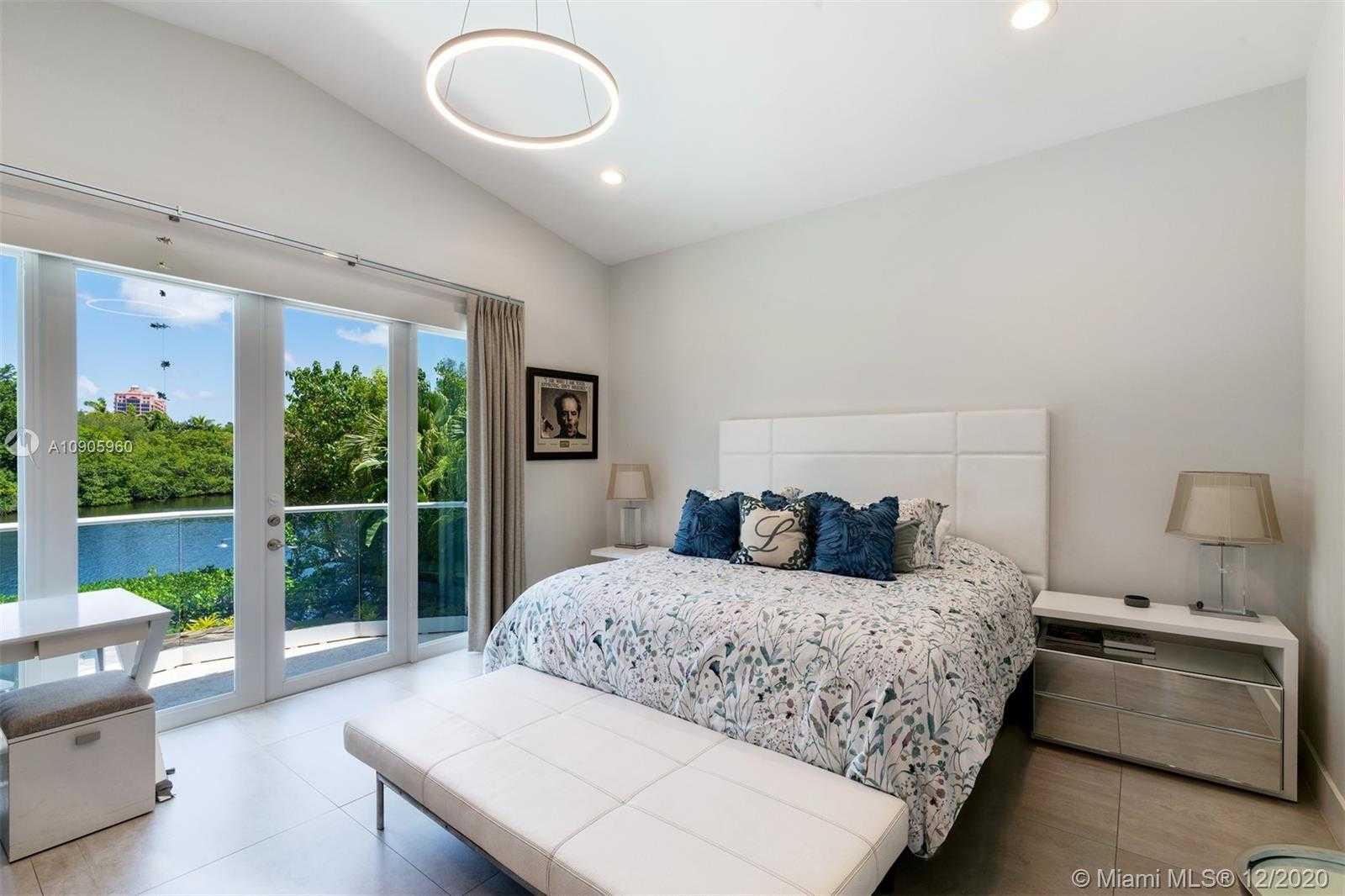 Small Image of 117 GAVILAN AVE, Coral Gables Number 17