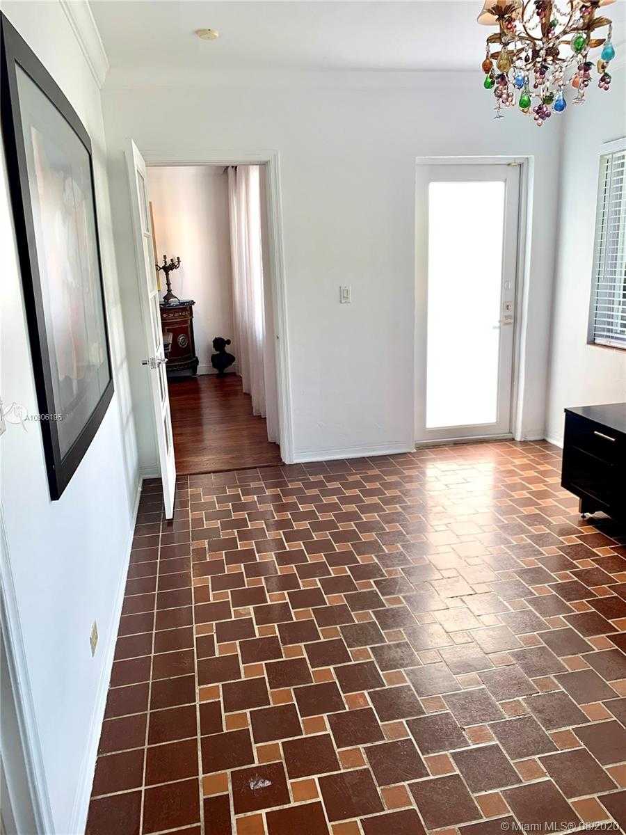 Small Image of 860 NORTH EAST 75TH ST, Miami Number 14