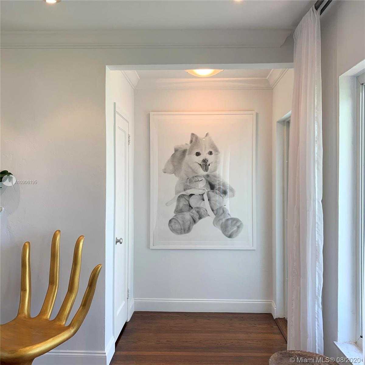 Small Image of 860 NORTH EAST 75TH ST, Miami Number 2