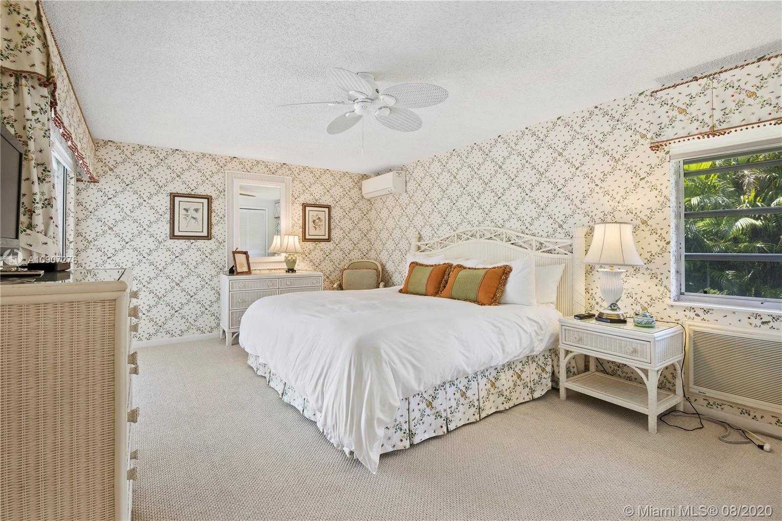 Small Image of 8 EXUMA RD, Key Largo Number 13