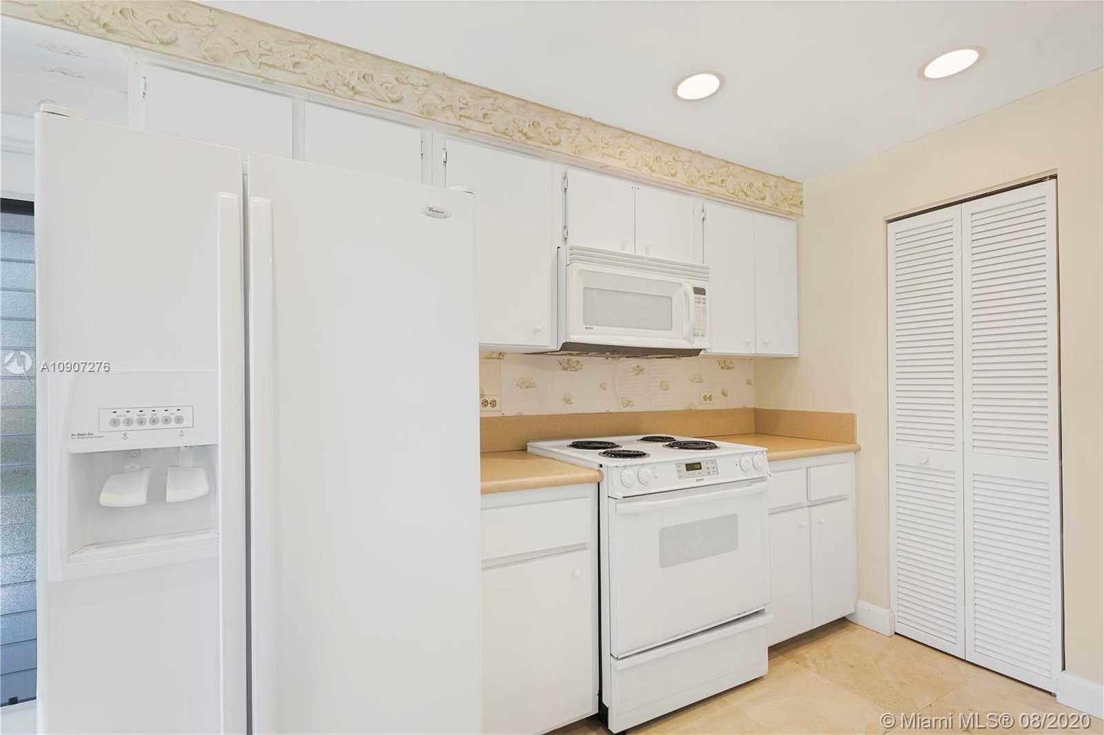 Small Image of 8 EXUMA RD, Key Largo Number 22