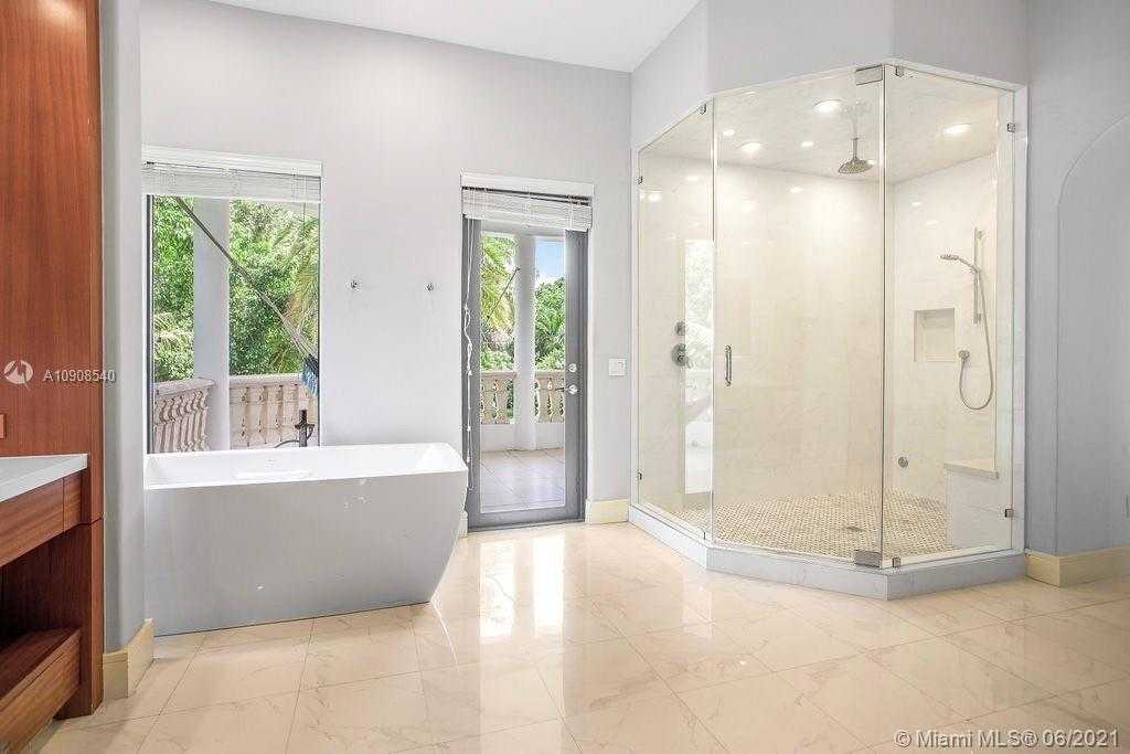 Small Image of 5955 SOUTH WEST 104TH ST, Pinecrest Number 18