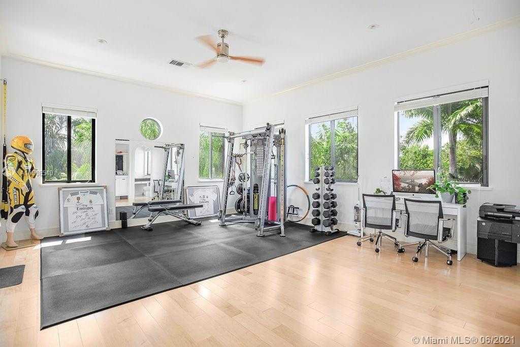 Small Image of 5955 SOUTH WEST 104TH ST, Pinecrest Number 19