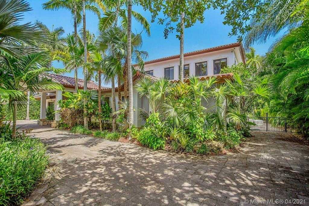 Small Image of 5955 SOUTH WEST 104TH ST, Pinecrest Number 2