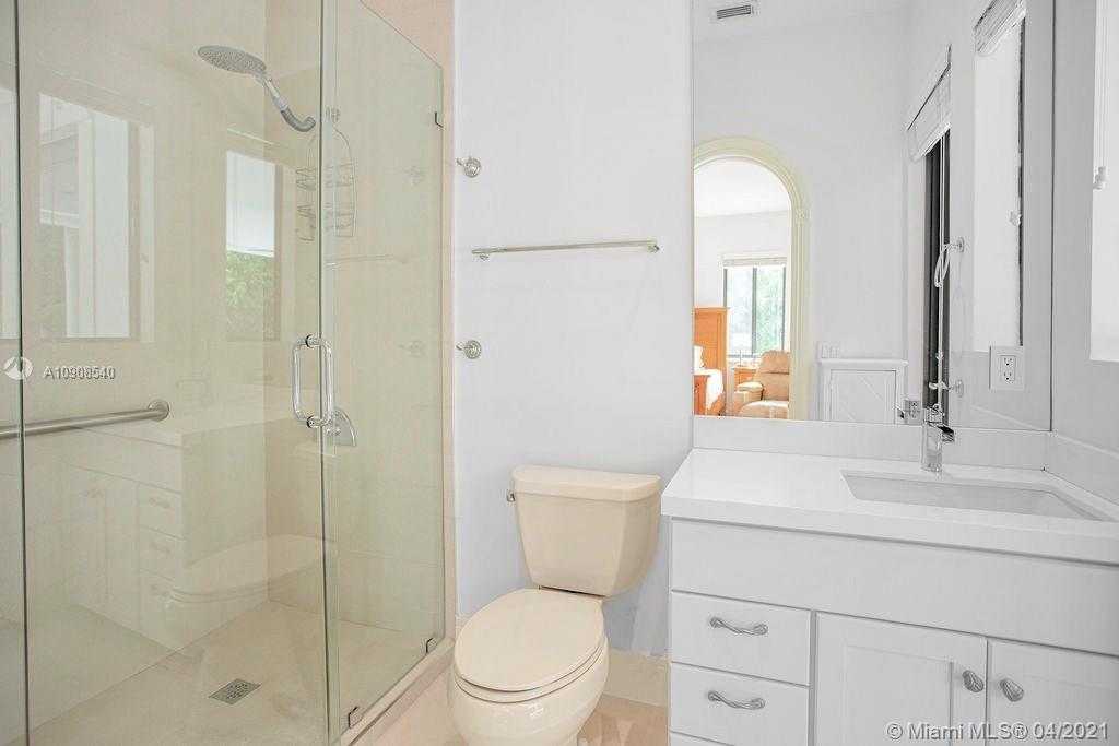 Small Image of 5955 SOUTH WEST 104TH ST, Pinecrest Number 25