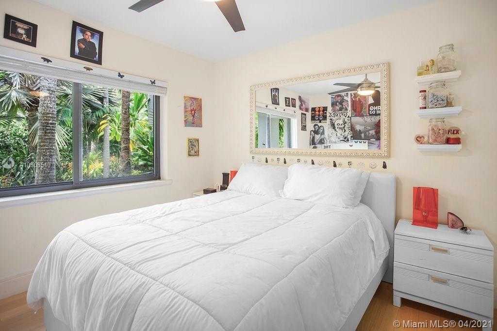 Small Image of 5955 SOUTH WEST 104TH ST, Pinecrest Number 28