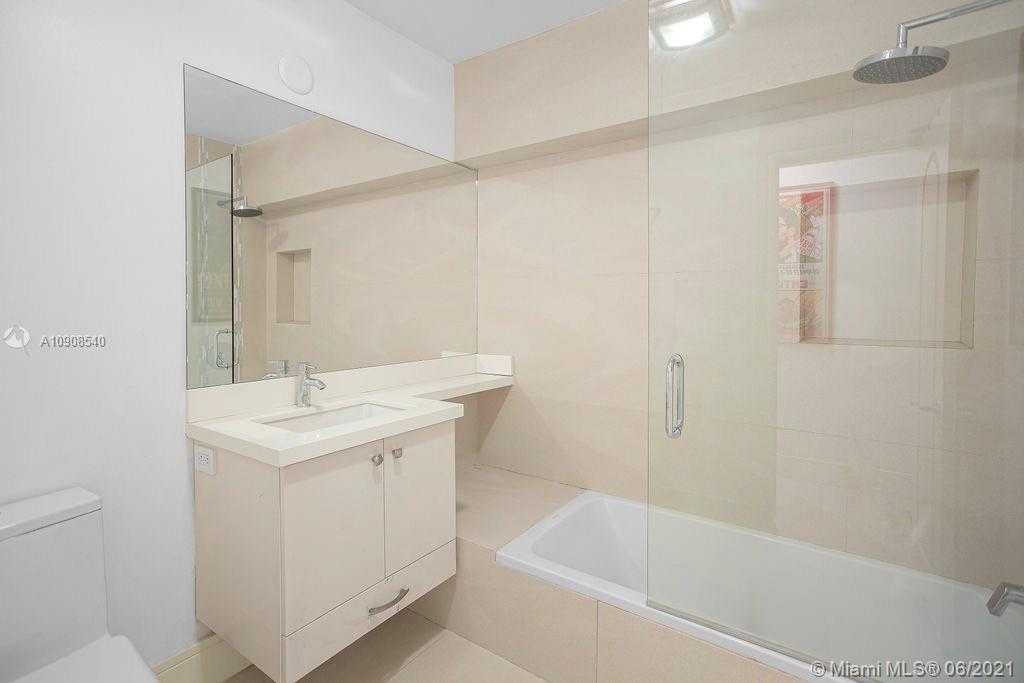 Small Image of 5955 SOUTH WEST 104TH ST, Pinecrest Number 29