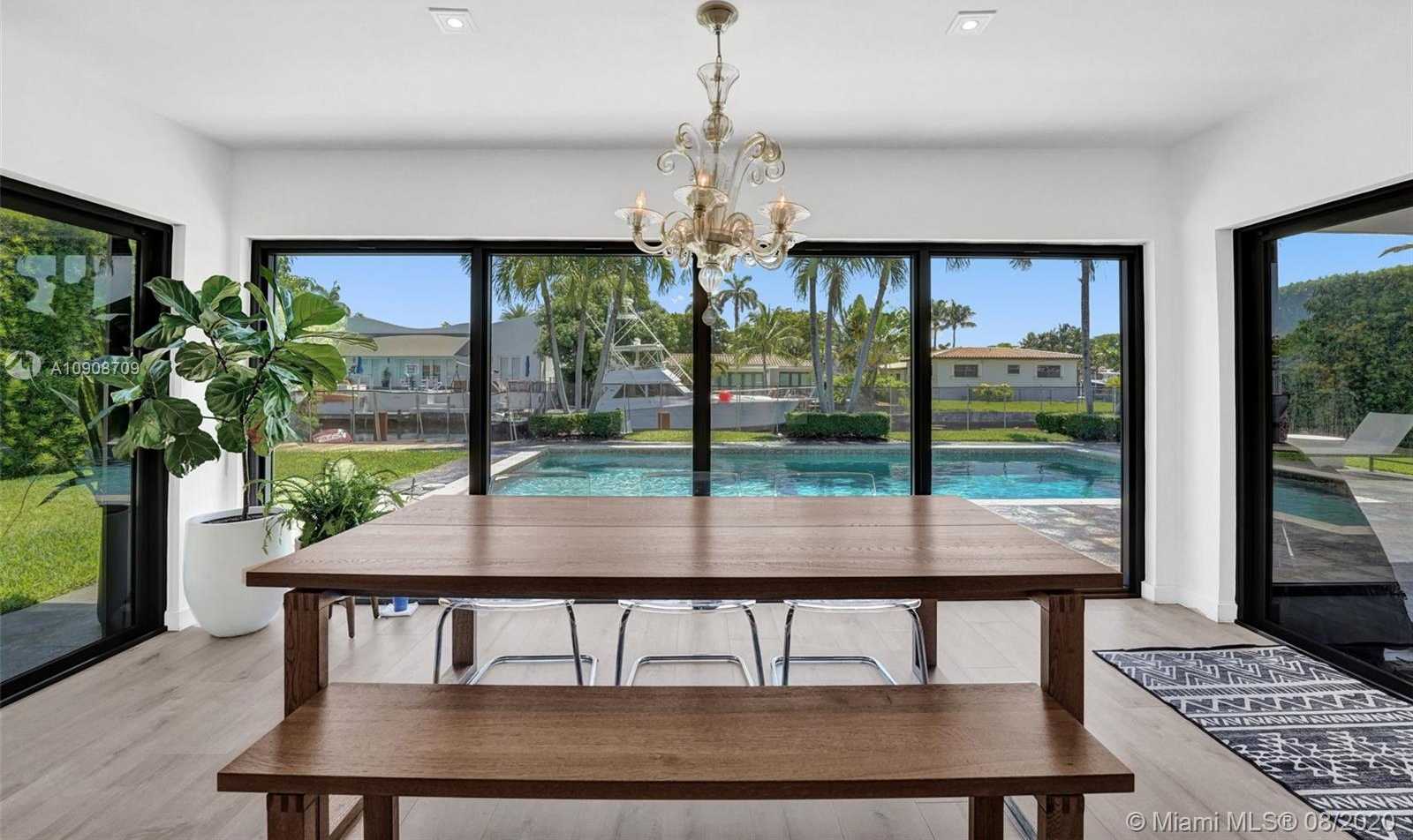 Small Image of 12907 BANYAN RD, North Miami Number 7