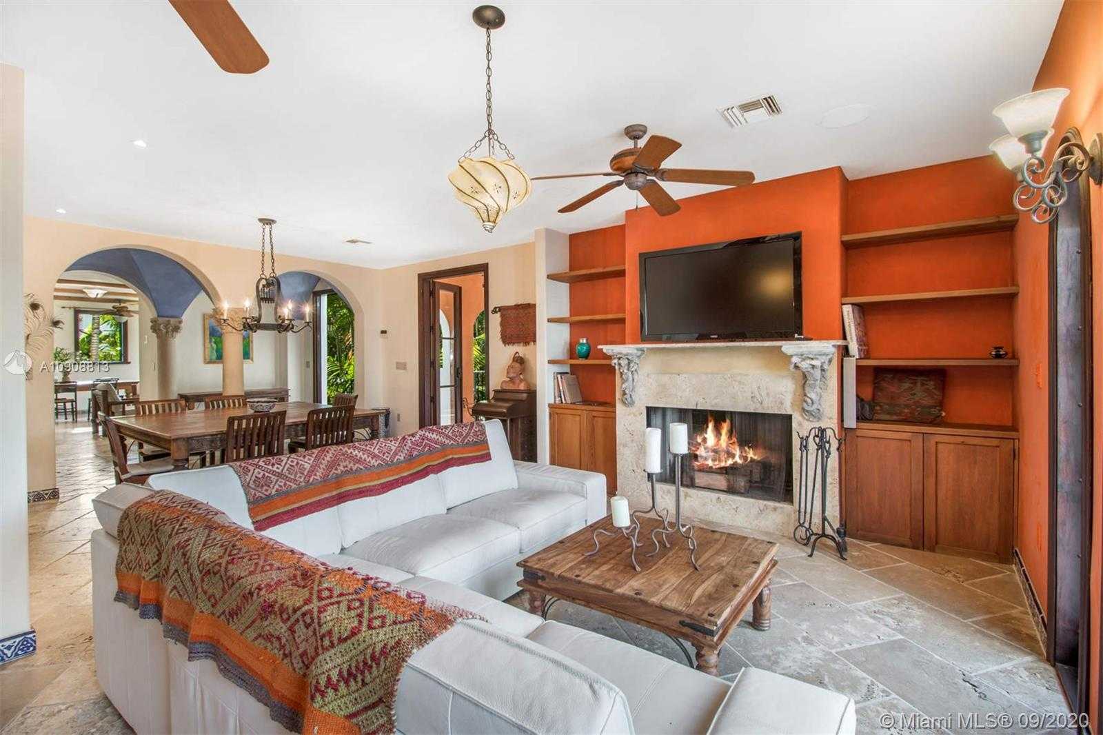Small Image of 385 RIDGEWOOD RD, Key Biscayne Number 12
