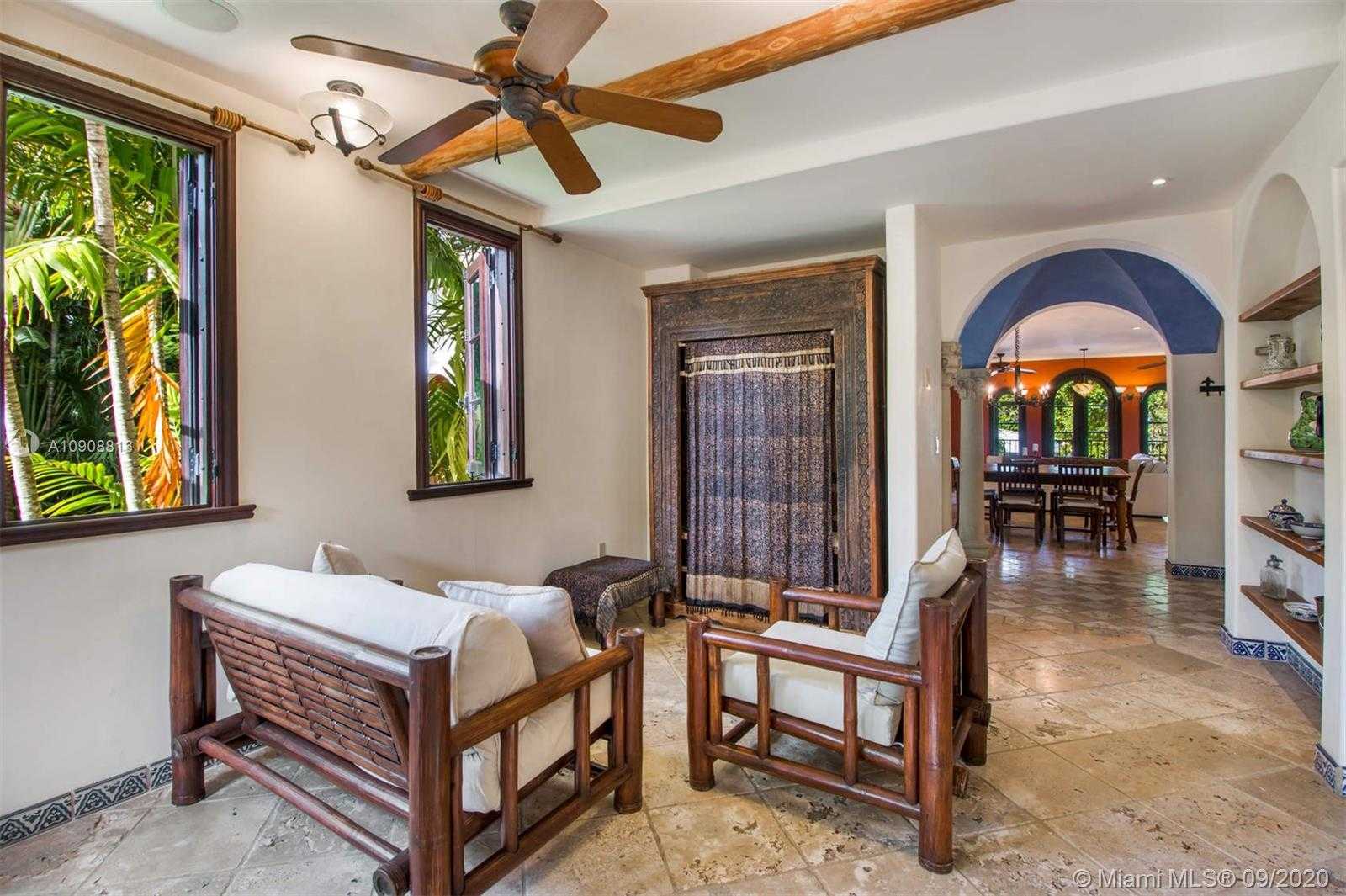 Small Image of 385 RIDGEWOOD RD, Key Biscayne Number 18