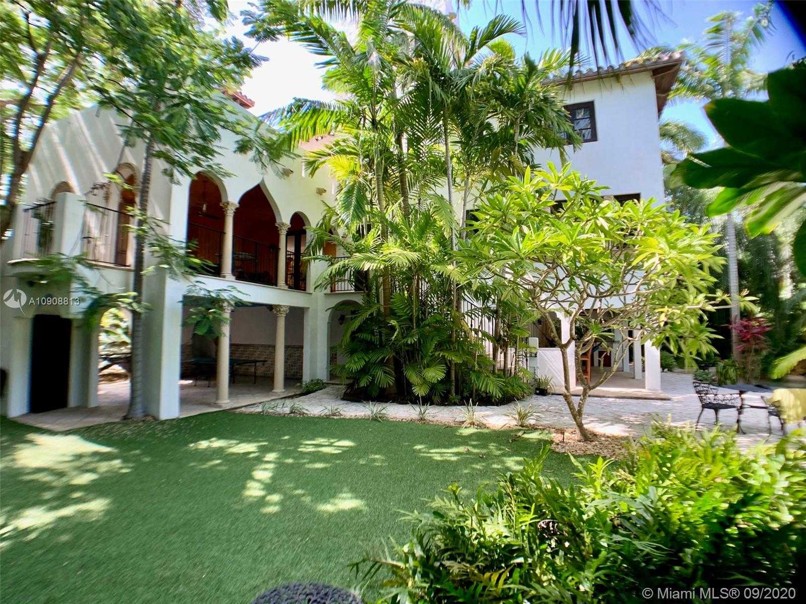 Small Image of 385 RIDGEWOOD RD, Key Biscayne Number 53
