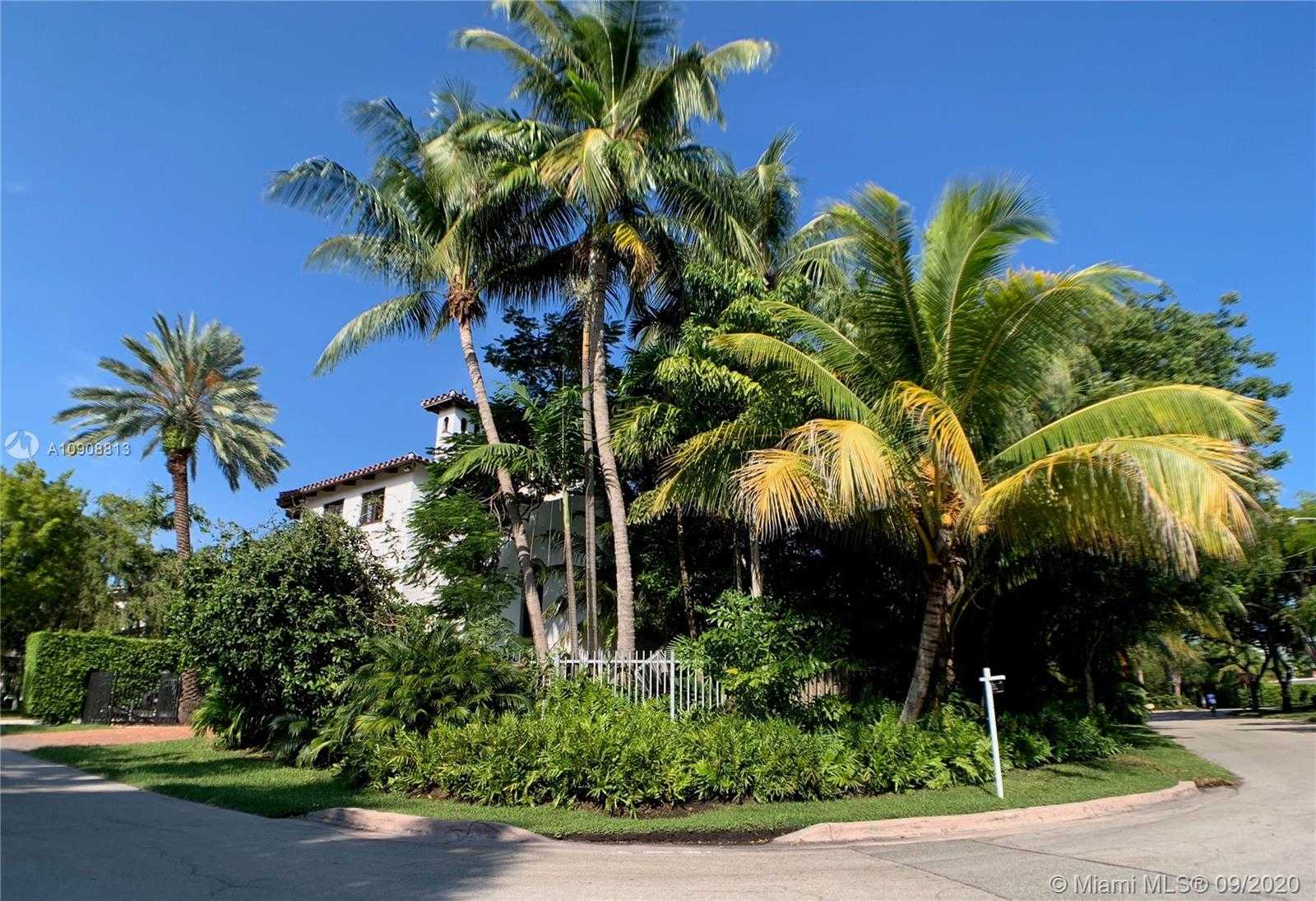 Small Image of 385 RIDGEWOOD RD, Key Biscayne Number 54