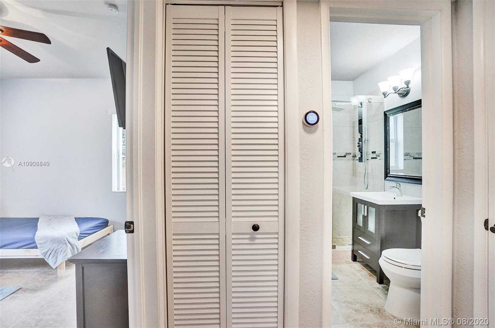 Small Image of 1417 NORTH ANDREWS AVE, Fort Lauderdale Number 21