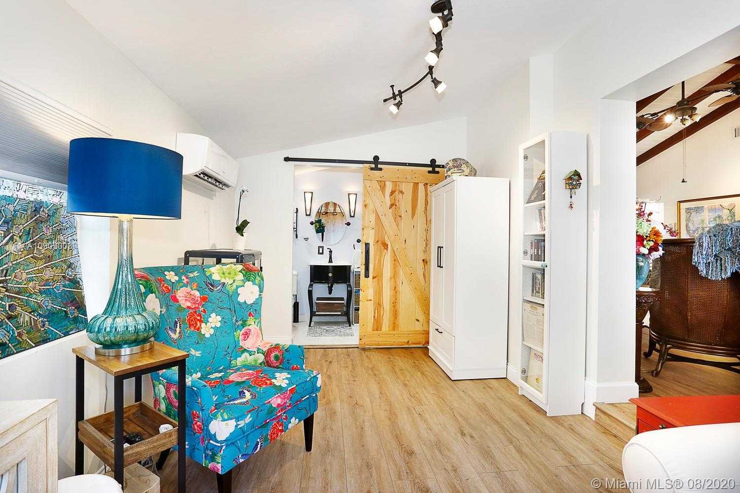 Small Image of 1743 SOUTH WEST 24TH TER, Miami Number 18