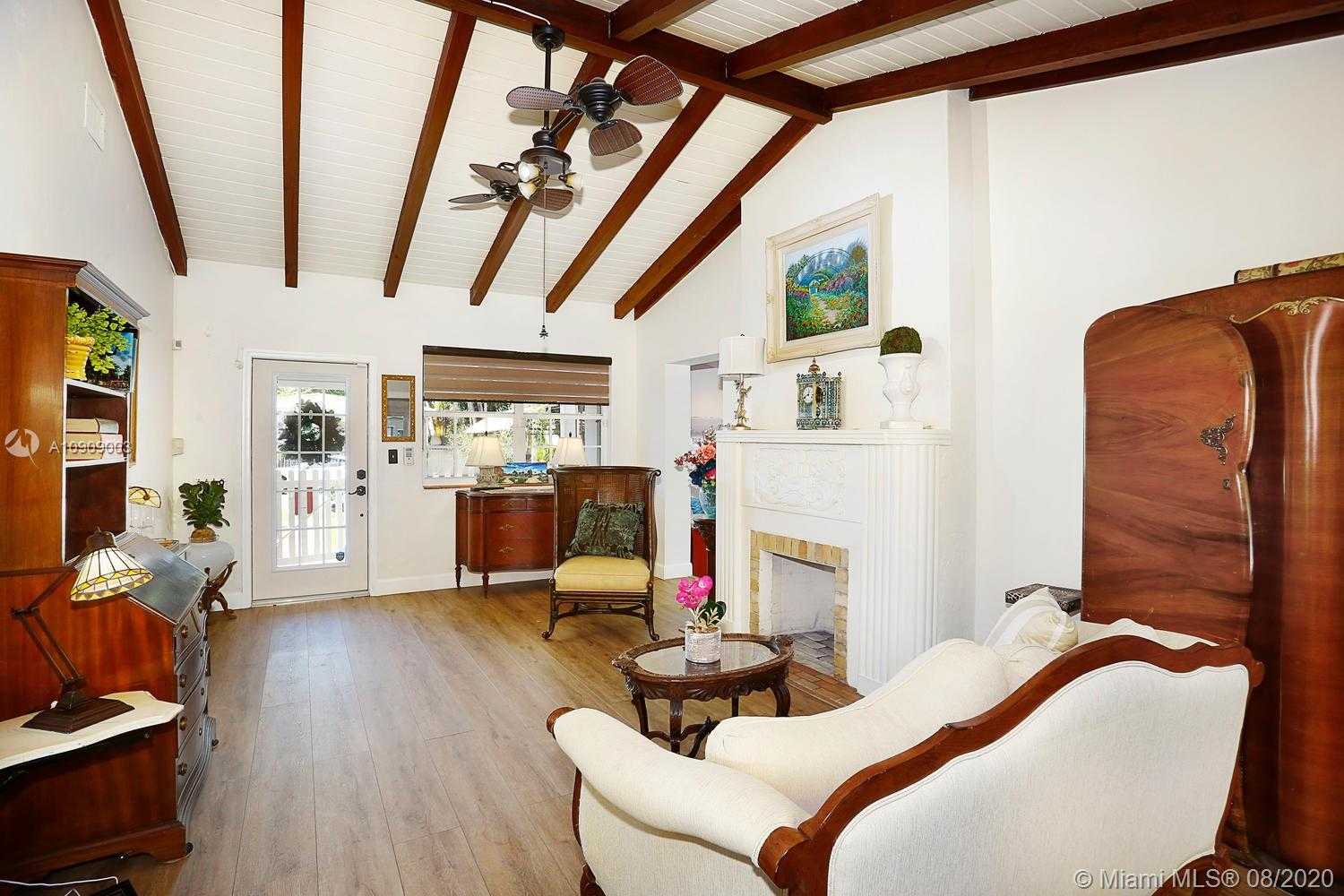 Small Image of 1743 SOUTH WEST 24TH TER, Miami Number 6