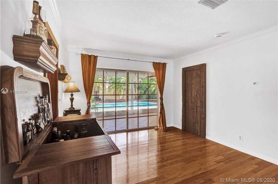 Small Image of 2509 NORTH EAST 35TH DR, Fort Lauderdale Number 10