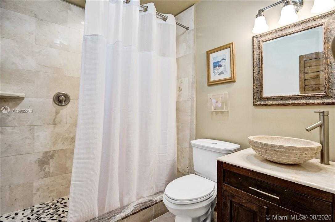 Small Image of 2509 NORTH EAST 35TH DR, Fort Lauderdale Number 15