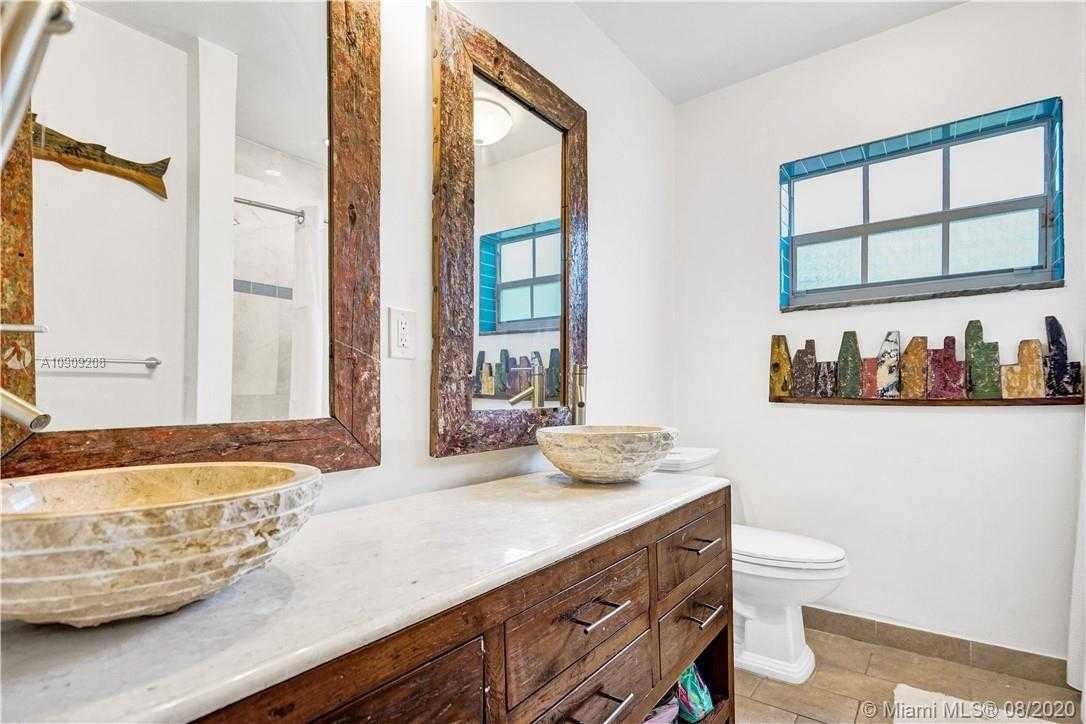 Small Image of 2509 NORTH EAST 35TH DR, Fort Lauderdale Number 18