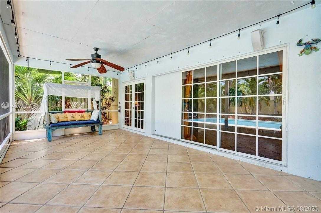 Small Image of 2509 NORTH EAST 35TH DR, Fort Lauderdale Number 19