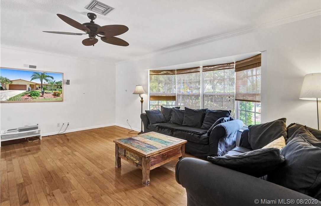 Small Image of 2509 NORTH EAST 35TH DR, Fort Lauderdale Number 7