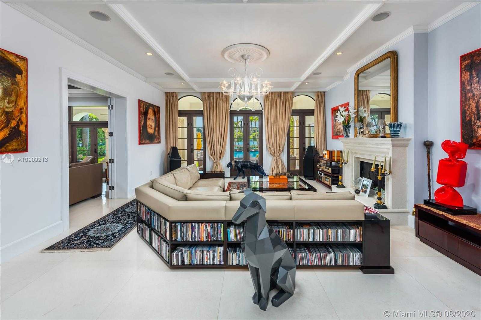 Small Image of 9440 WEST BROADVIEW DR, Bay Harbor Islands Number 19