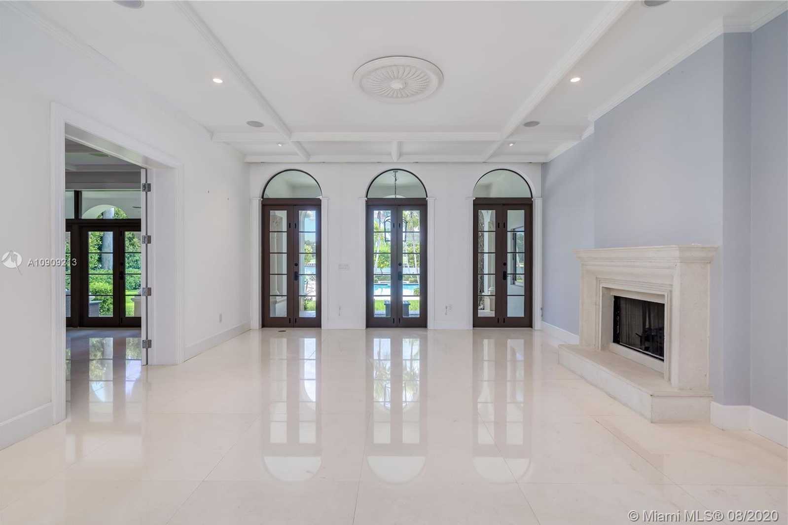 Small Image of 9440 WEST BROADVIEW DR, Bay Harbor Islands Number 20