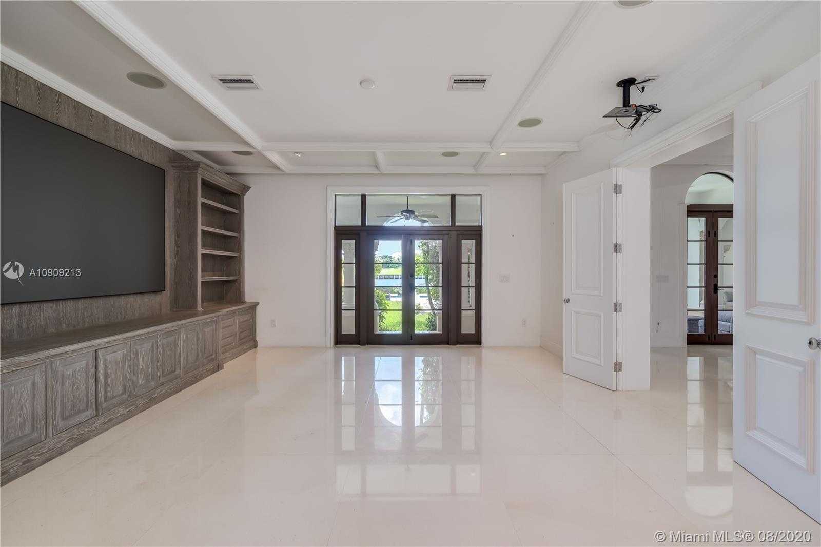 Small Image of 9440 WEST BROADVIEW DR, Bay Harbor Islands Number 25