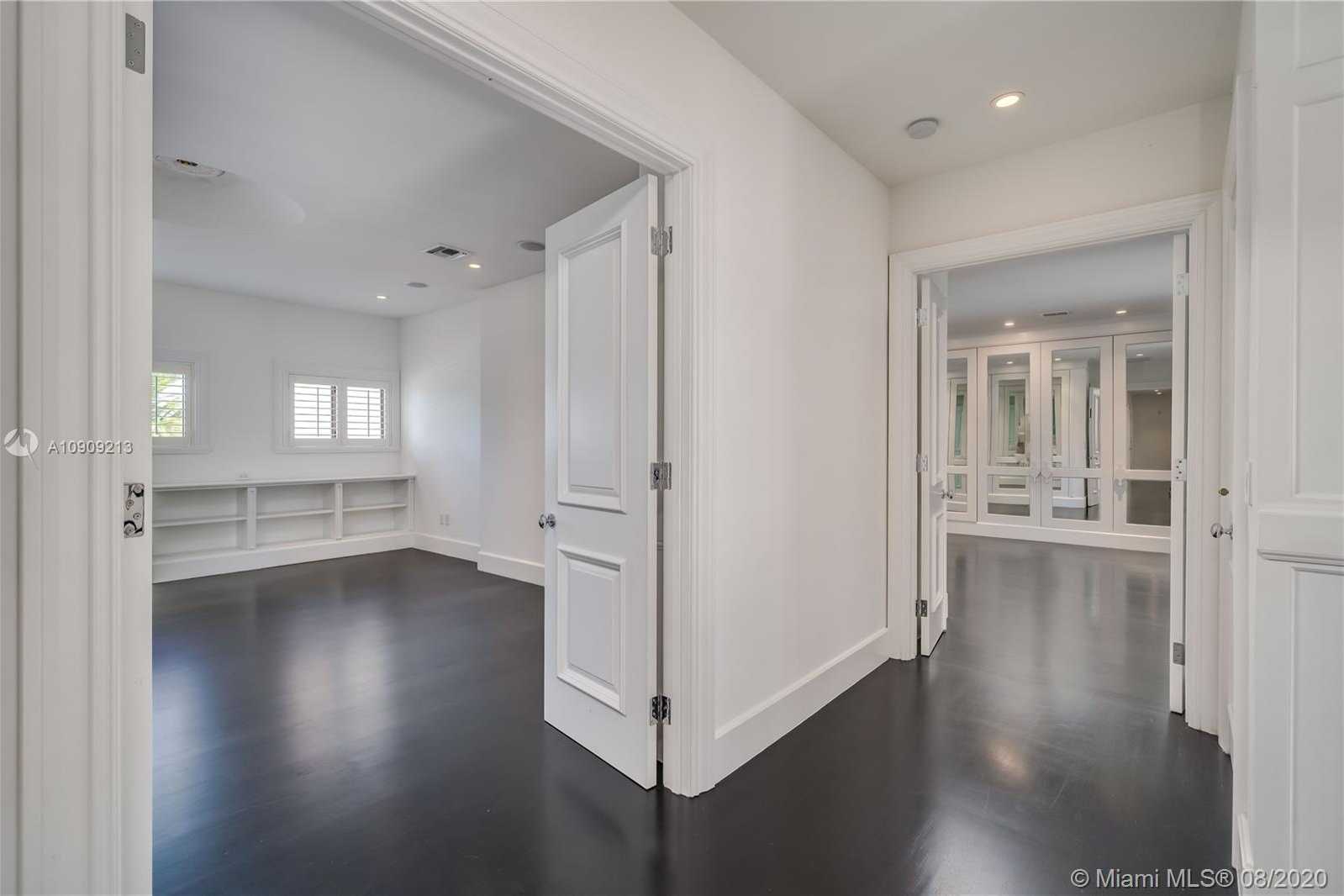 Small Image of 9440 WEST BROADVIEW DR, Bay Harbor Islands Number 48