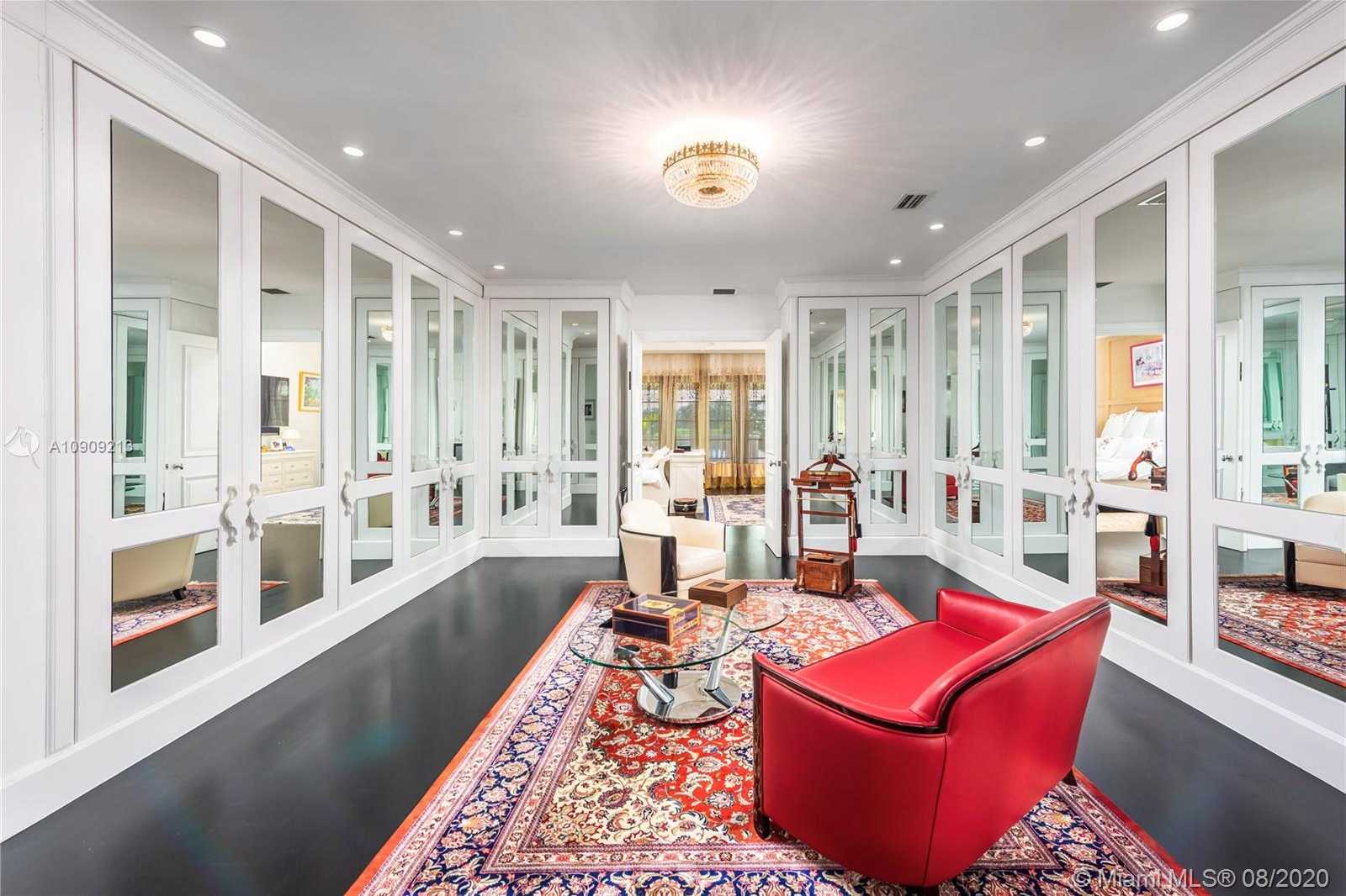 Small Image of 9440 WEST BROADVIEW DR, Bay Harbor Islands Number 49