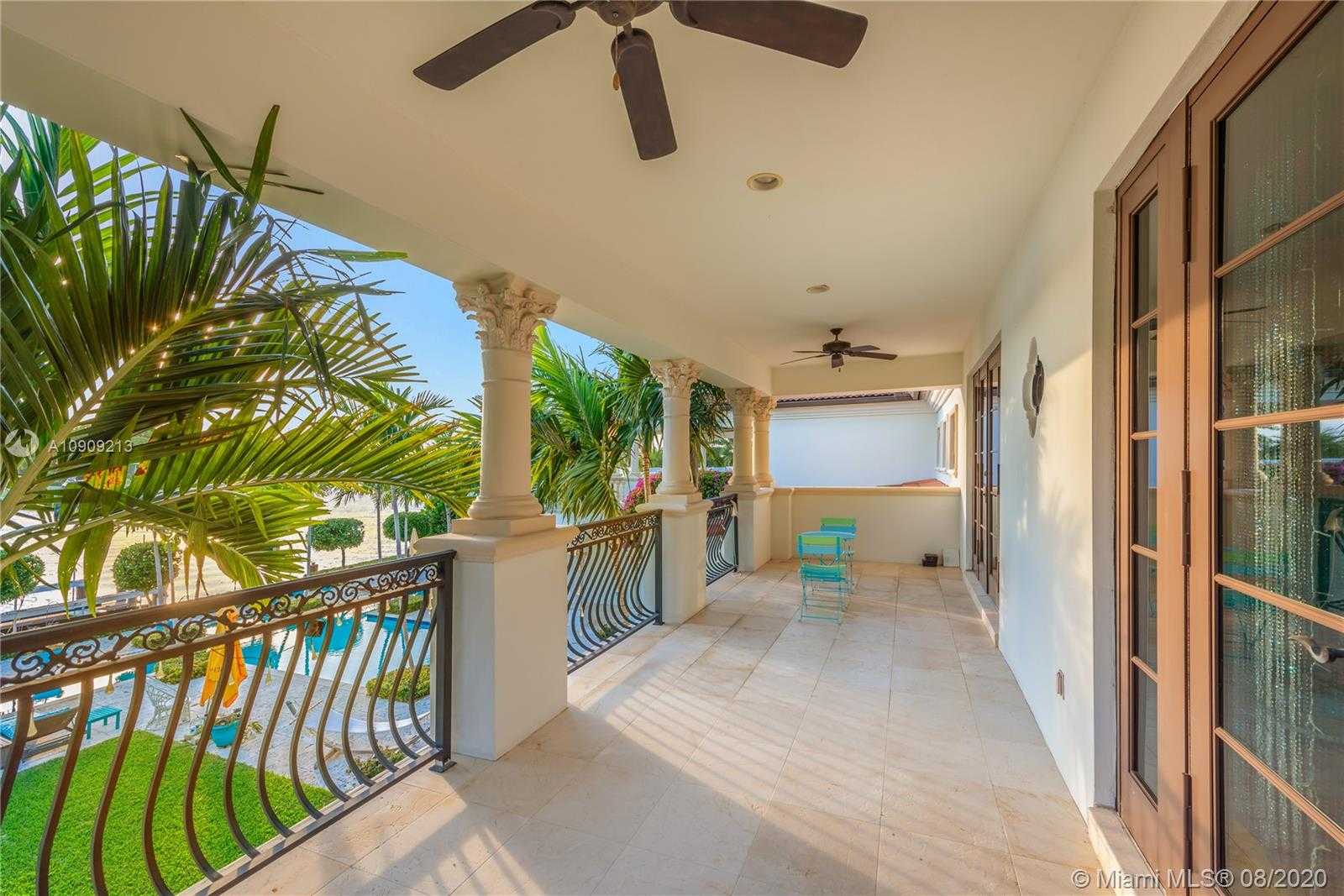 Small Image of 9440 WEST BROADVIEW DR, Bay Harbor Islands Number 66